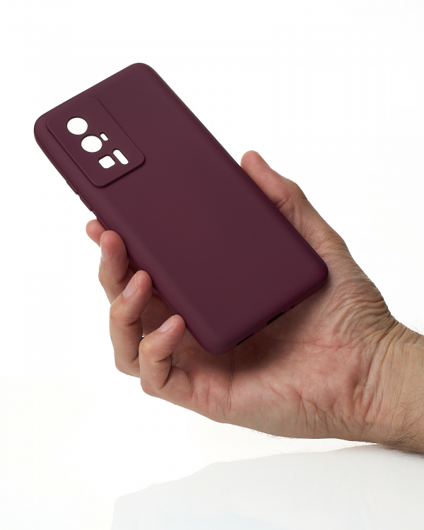 Силиконовый чехол SOFT Silicone Case для Xiaomi Poco F5 Pro (без лого) бордовый