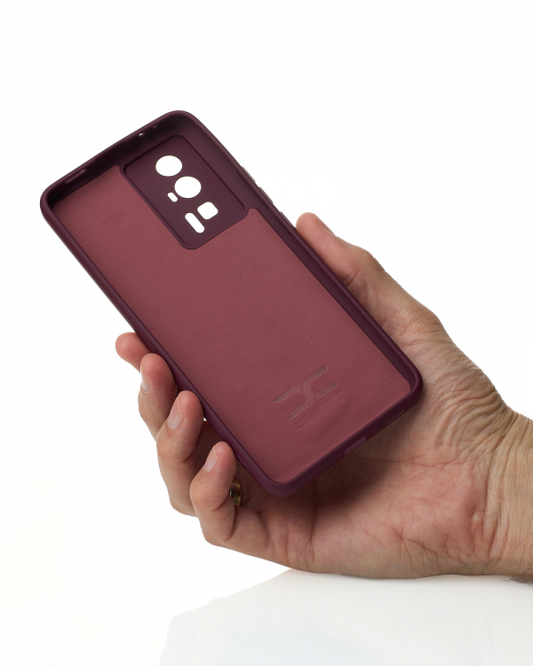 Силиконовый чехол SOFT Silicone Case для Xiaomi Poco F5 Pro (без лого) бордовый