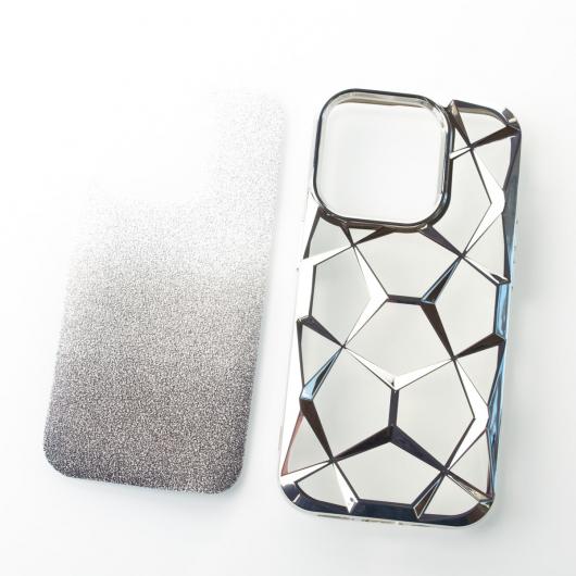 Силиконовый чехол THREE-DIMENSIONAL DIAMOND для iPhone 15 серебряный