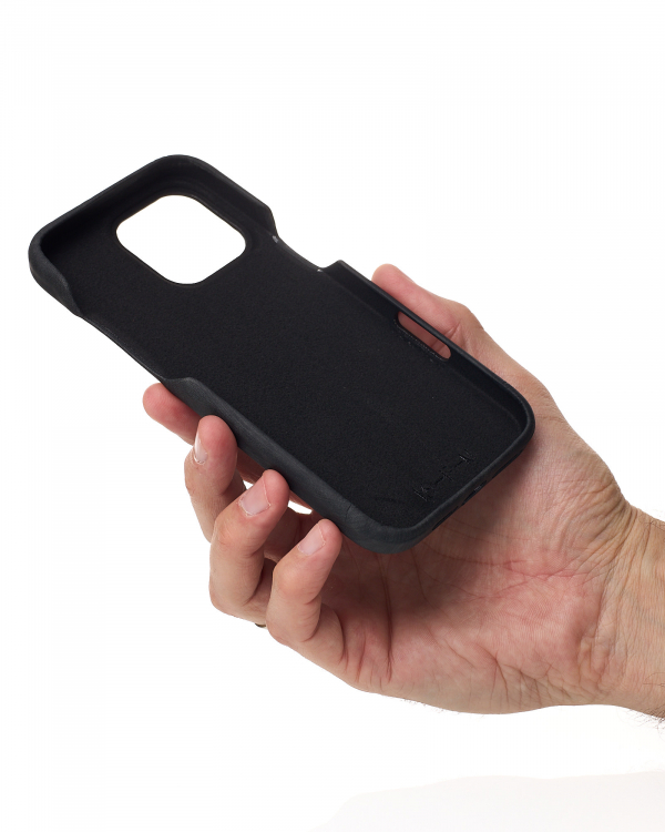 Чехол LEATHER Case для iPhone 16 Pro black