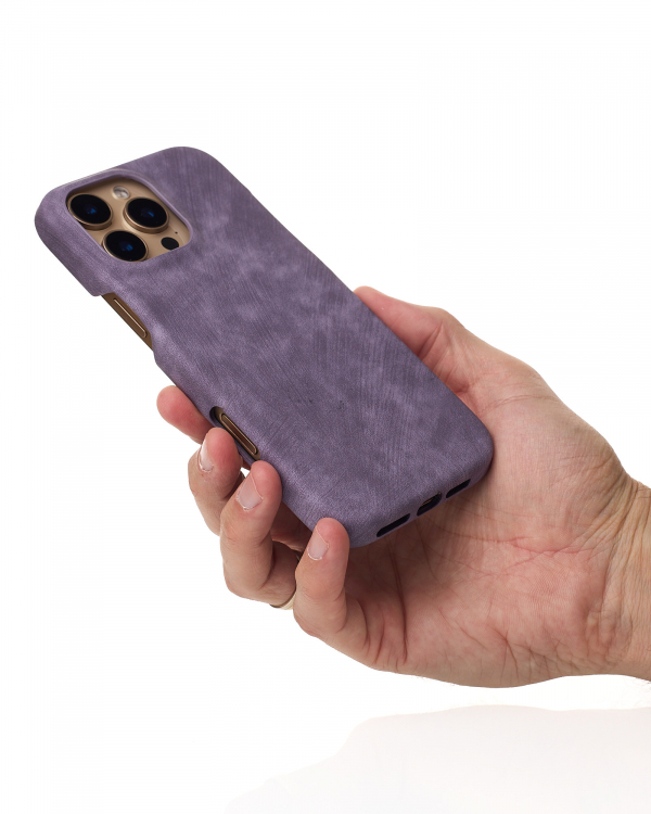 Чехол LEATHER Case для iPhone 16 Pro deep purple