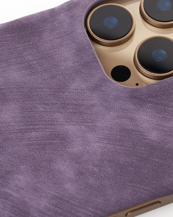 Чехол LEATHER Case для iPhone 16 Pro deep purple