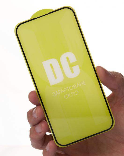 Защитное стекло DC для iPhone 15 Pro черный